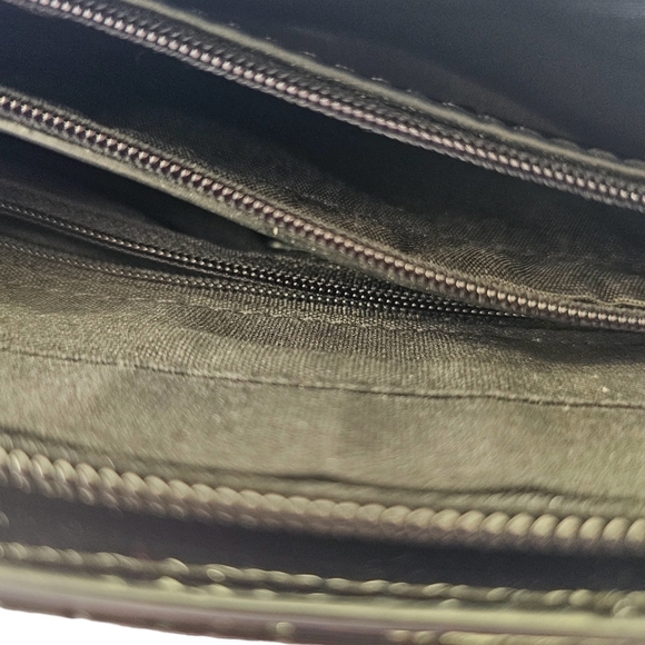 Caide Deor black patent leather croco embossed hand sholder bag. NEW - Picture 6 of 7